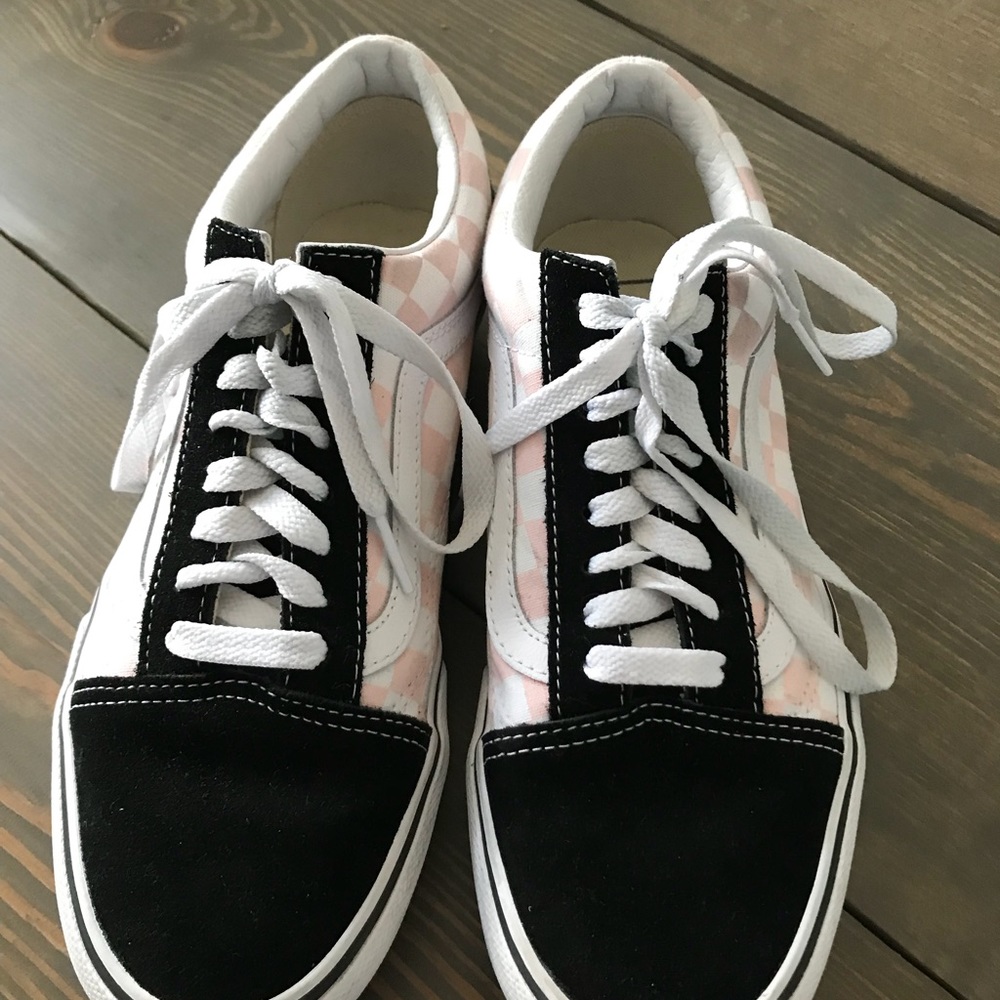 Women’s Vans Size 8